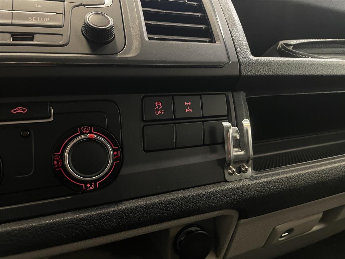 Volkswagen Transporter Kombi 2,0 l 110 kw