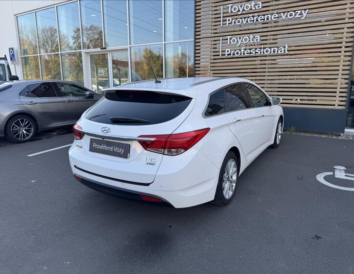 Hyundai i40 Kombi 1,7 l 100 kw