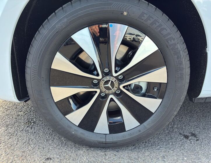 Mercedes-Benz Vito 22