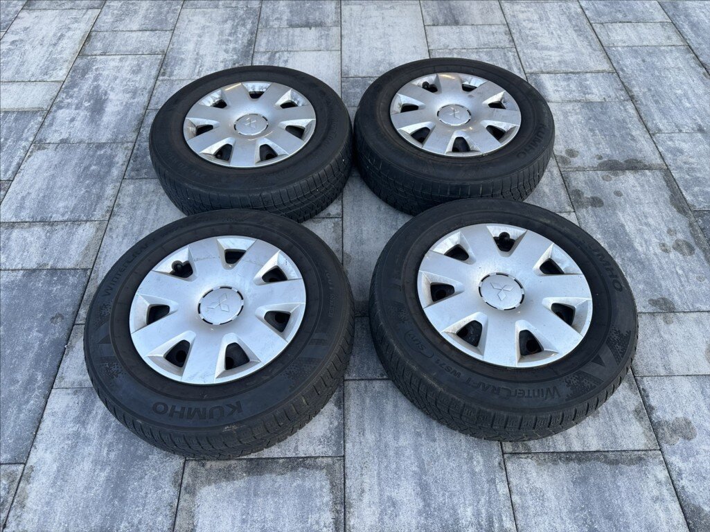 Mitsubishi Outlander SUV / Terénní 2,3 l 130 kw