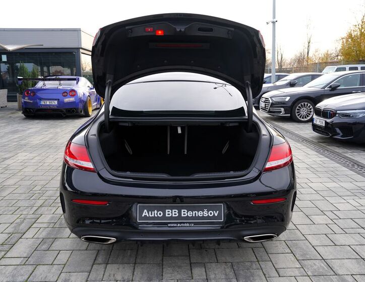 Mercedes-Benz Třídy C 11