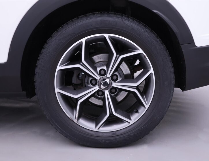 SsangYong Korando SUV / Terénní 1,5 l 120 kw