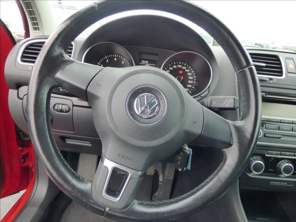 Volkswagen Golf Hatchback 1,4 l 59 kw