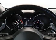 Alfa Romeo Stelvio 26