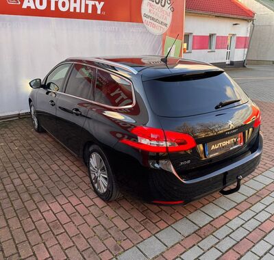 Peugeot 308 9