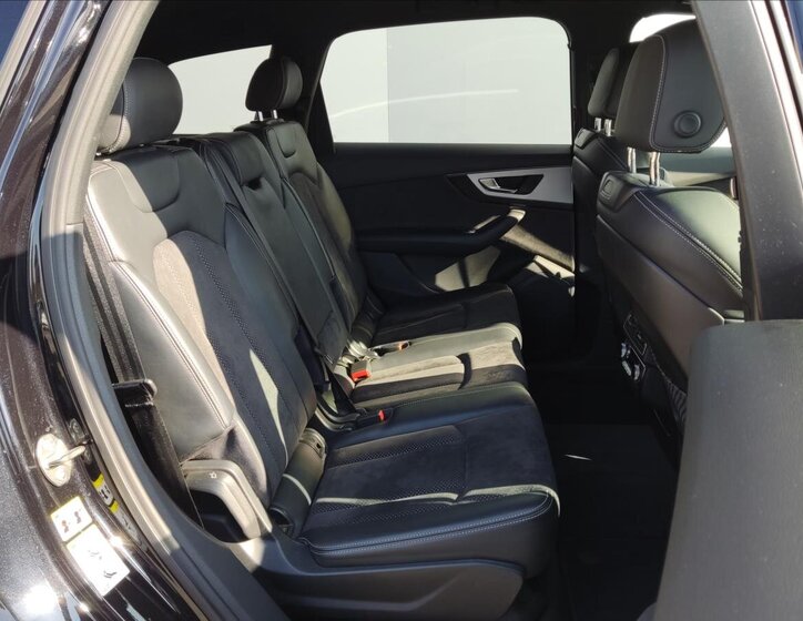 Audi Q7 SUV / Terénní 3,0 l 200 kw