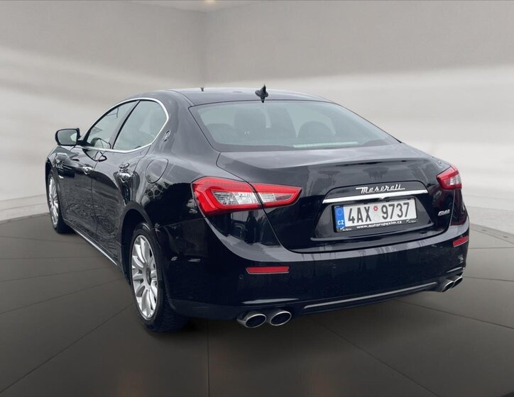 Maserati Ghibli 4