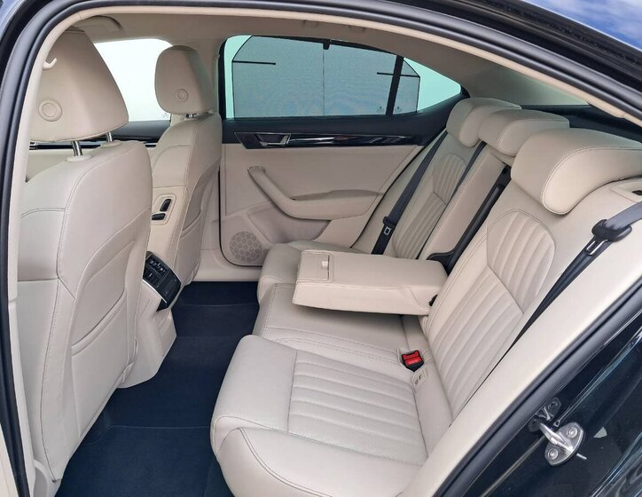 Škoda Superb Liftback 1,4 l 115 kw