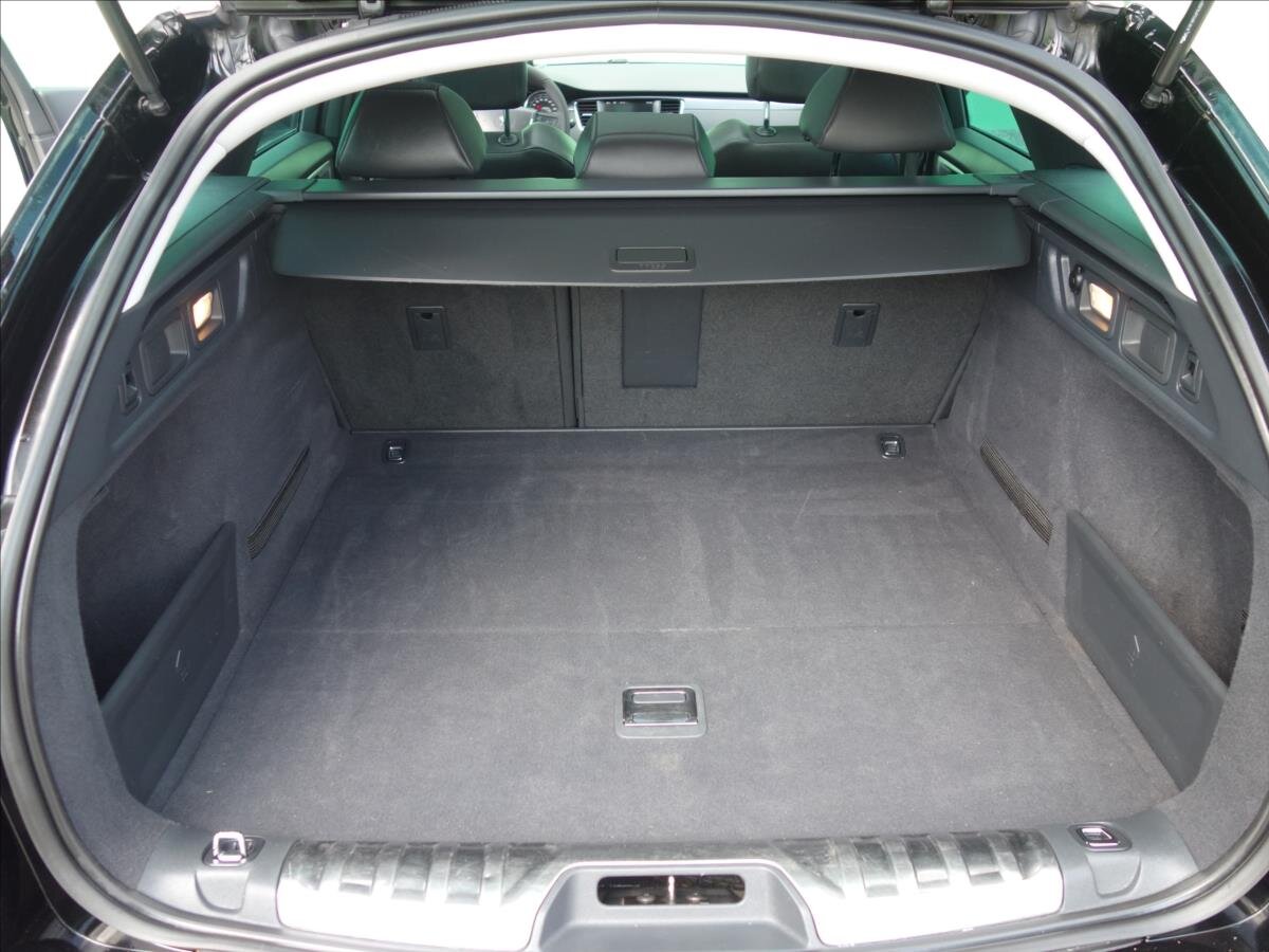 Peugeot 508 Kombi 2,0 l 133 kw