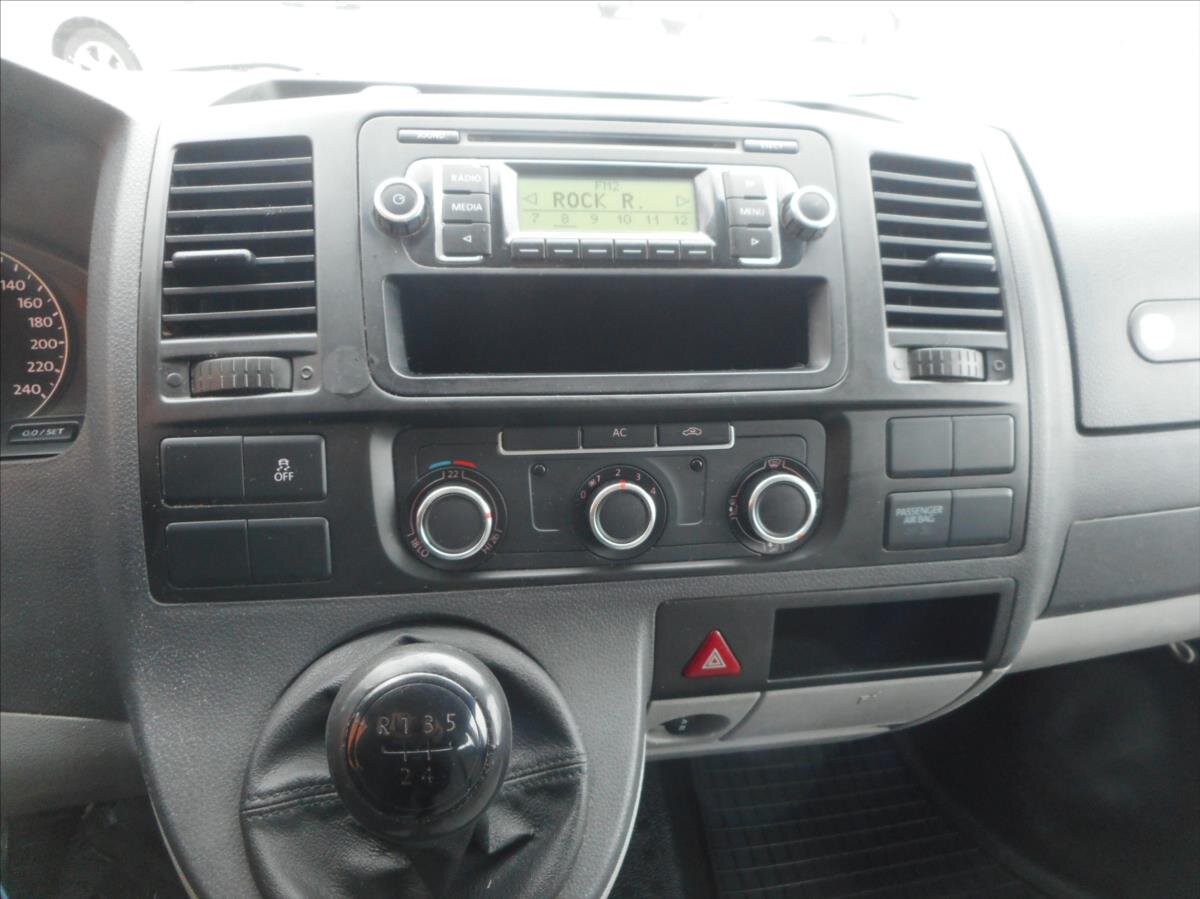 Volkswagen Transporter Valník 2,0 l 75 kw