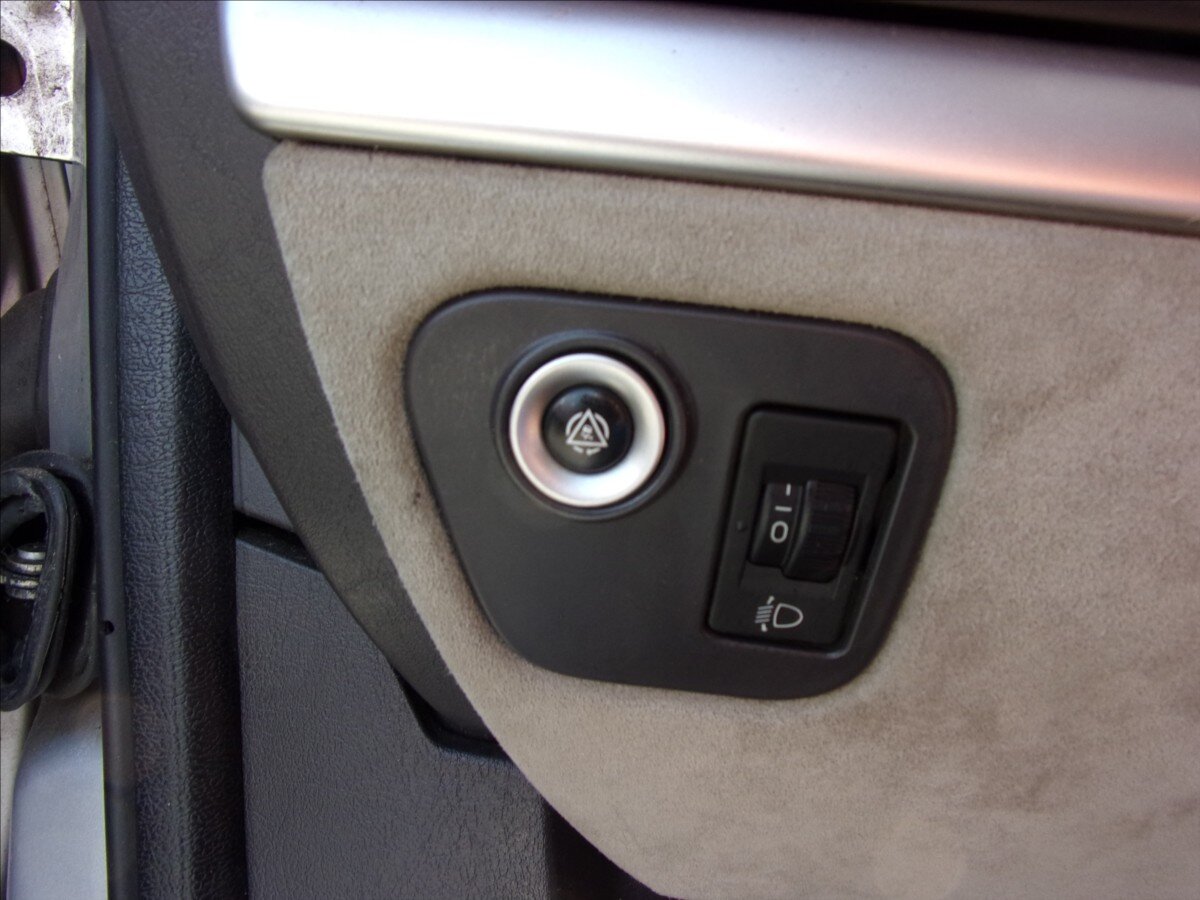 Peugeot 807 MPV 2,0 l 100 kw