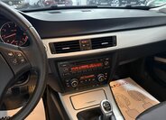 BMW Řada 3 Sedan / Limuzína 2,0 l 105 kw