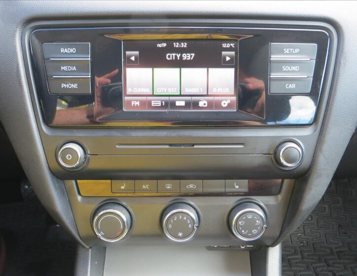 Škoda Octavia Kombi 1,2 l 77 kw