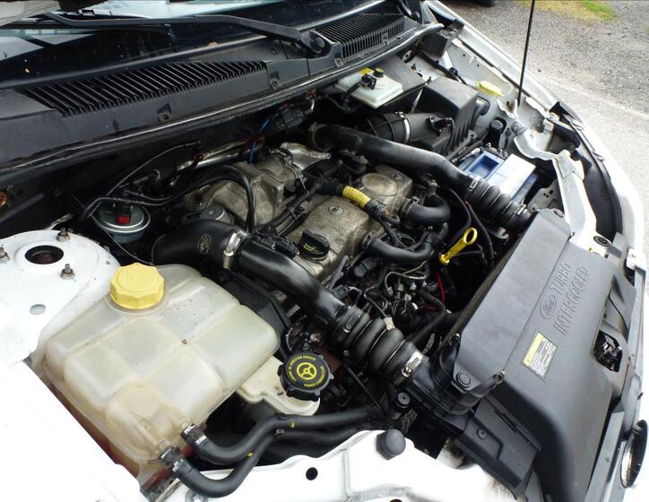 Ford Transit Connect 34