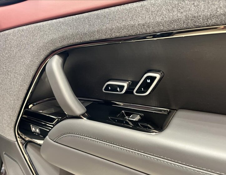 Land Rover Range Rover Sport SUV / Terénní 3,0 l 221 kw