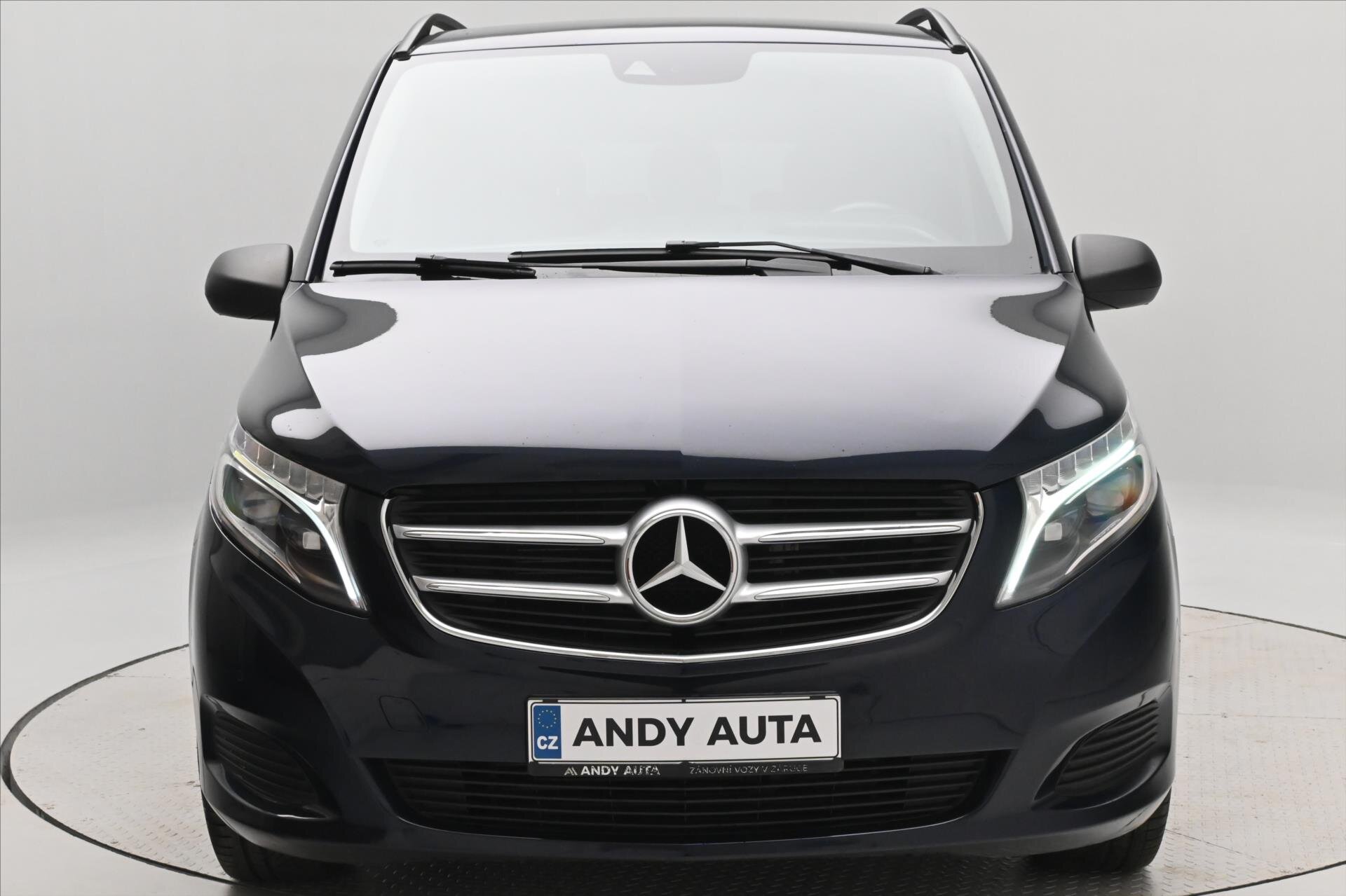 Mercedes-Benz Vito MPV 2,1 l 120 kw