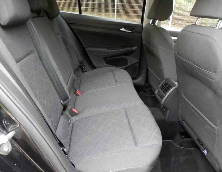 Volkswagen Golf Hatchback 1,5 l 110 kw