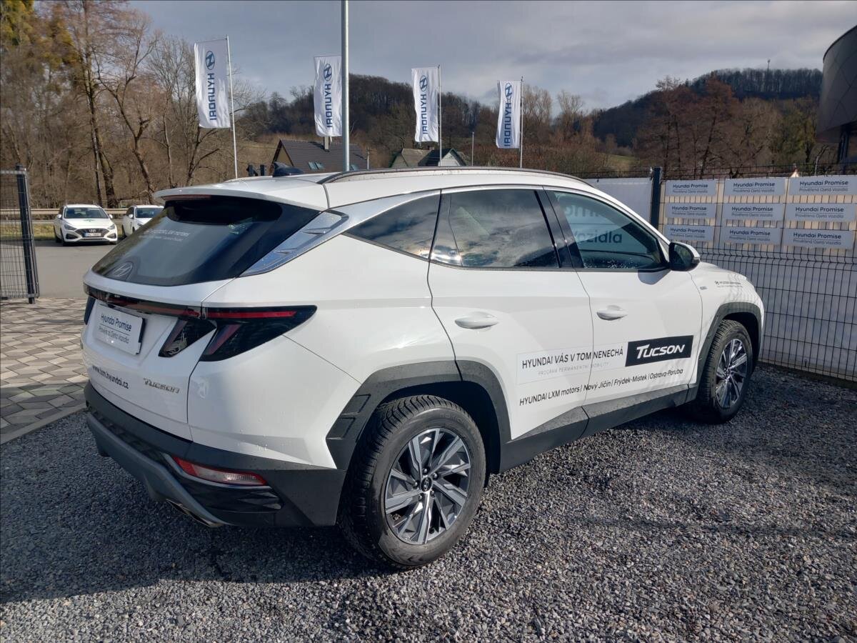 Hyundai Tucson SUV 1,6 l 110 kw