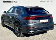 Audi SQ8 8