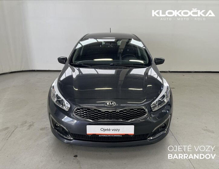 KIA Ceed 4
