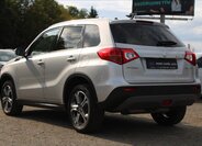 Suzuki Vitara SUV 1,6 l 88 kw