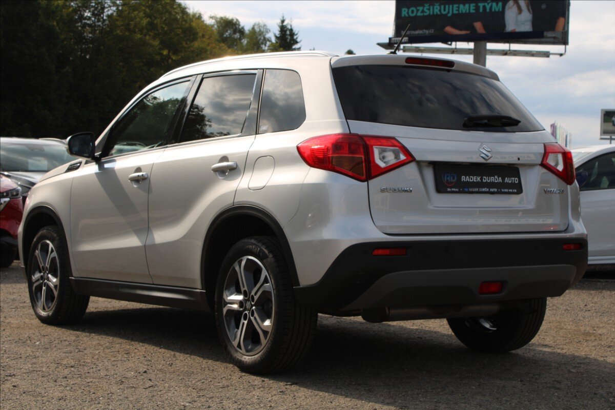 Suzuki Vitara SUV 1,6 l 88 kw