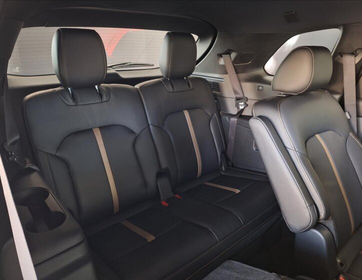 Mazda CX-80 SUV / Terénní 3,3 l 187 kw