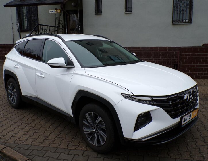 Hyundai Tucson SUV 1,6 l 110 kw