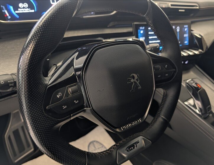 Peugeot 508 Kombi 2,0 l 130 kw