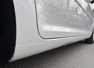 Volkswagen Touran MPV 1,6 l 77 kw