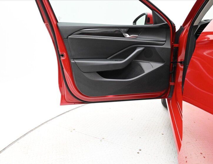 Volkswagen Passat Kombi 2,0 l 110 kw