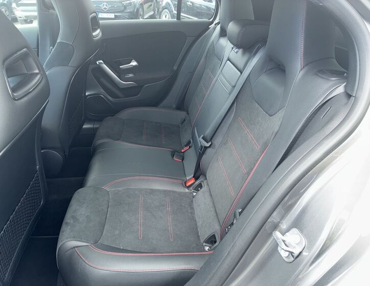 Mercedes-Benz Třídy A 14