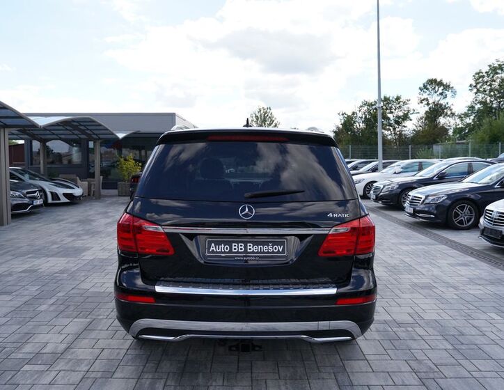 Mercedes-Benz GL 5