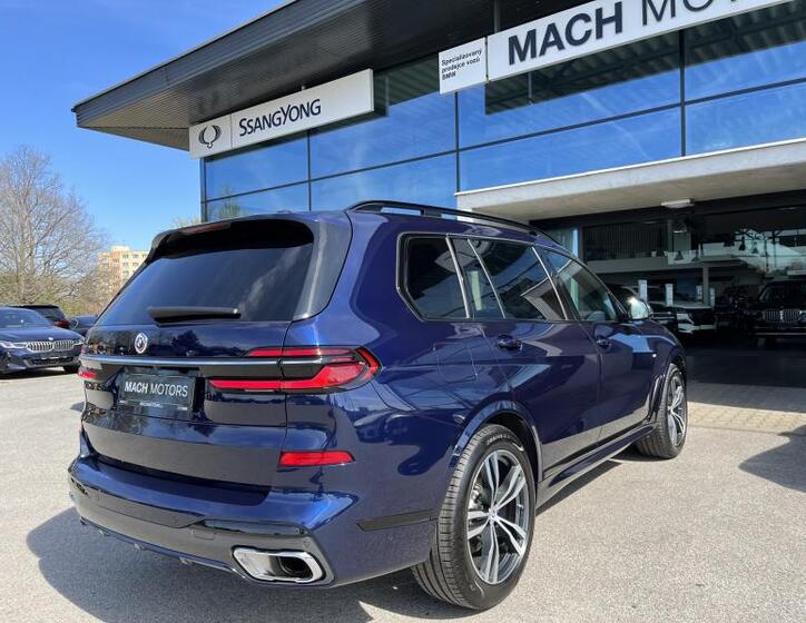 BMW X7 7
