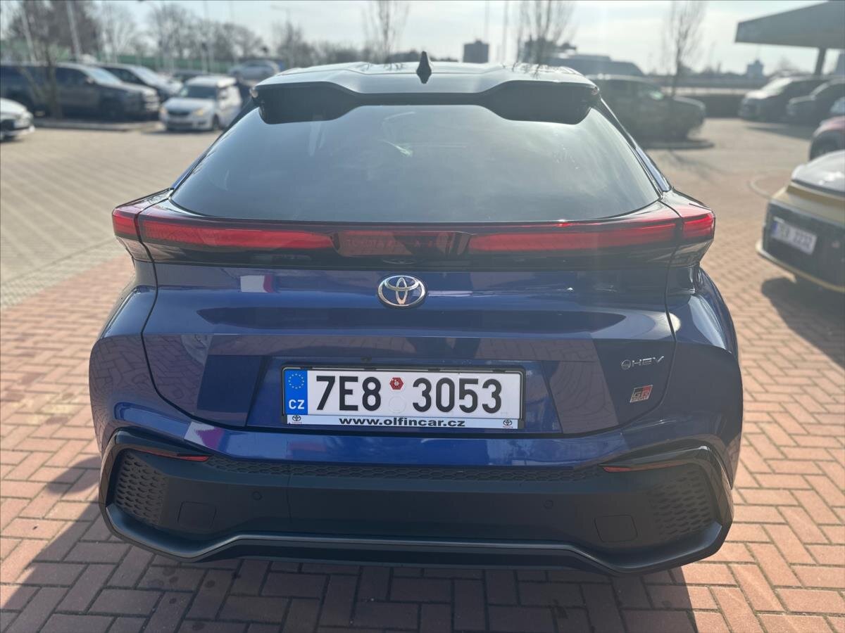 Toyota C-HR Hatchback 1,8 l 72 kw