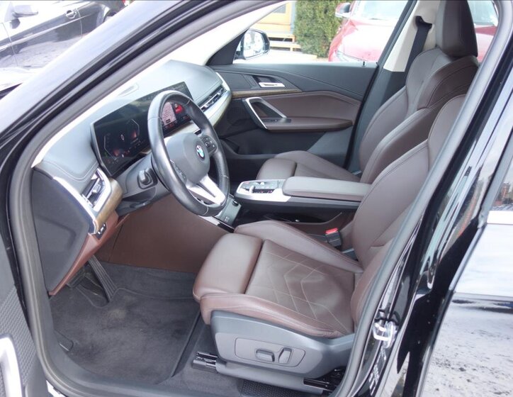 BMW X1 SUV 2,0 l 110 kw