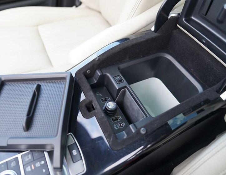 Land Rover Range Rover SUV / Terénní 4,4 l 250 kw