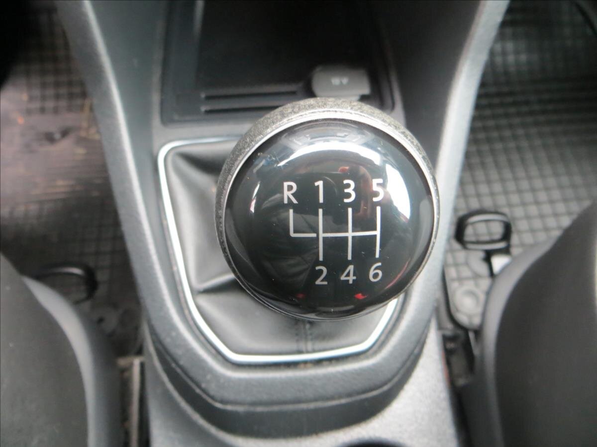 Volkswagen Caddy Skříň 1,4 l 81 kw