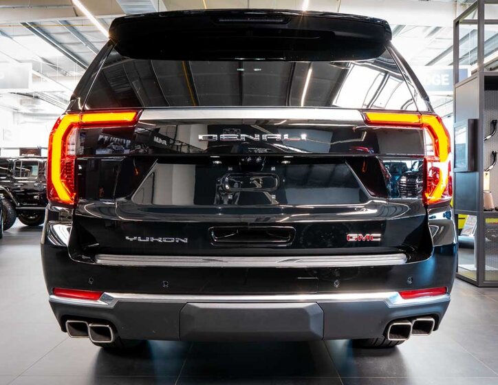 GMC Yukon SUV 6,2 l 313 kw