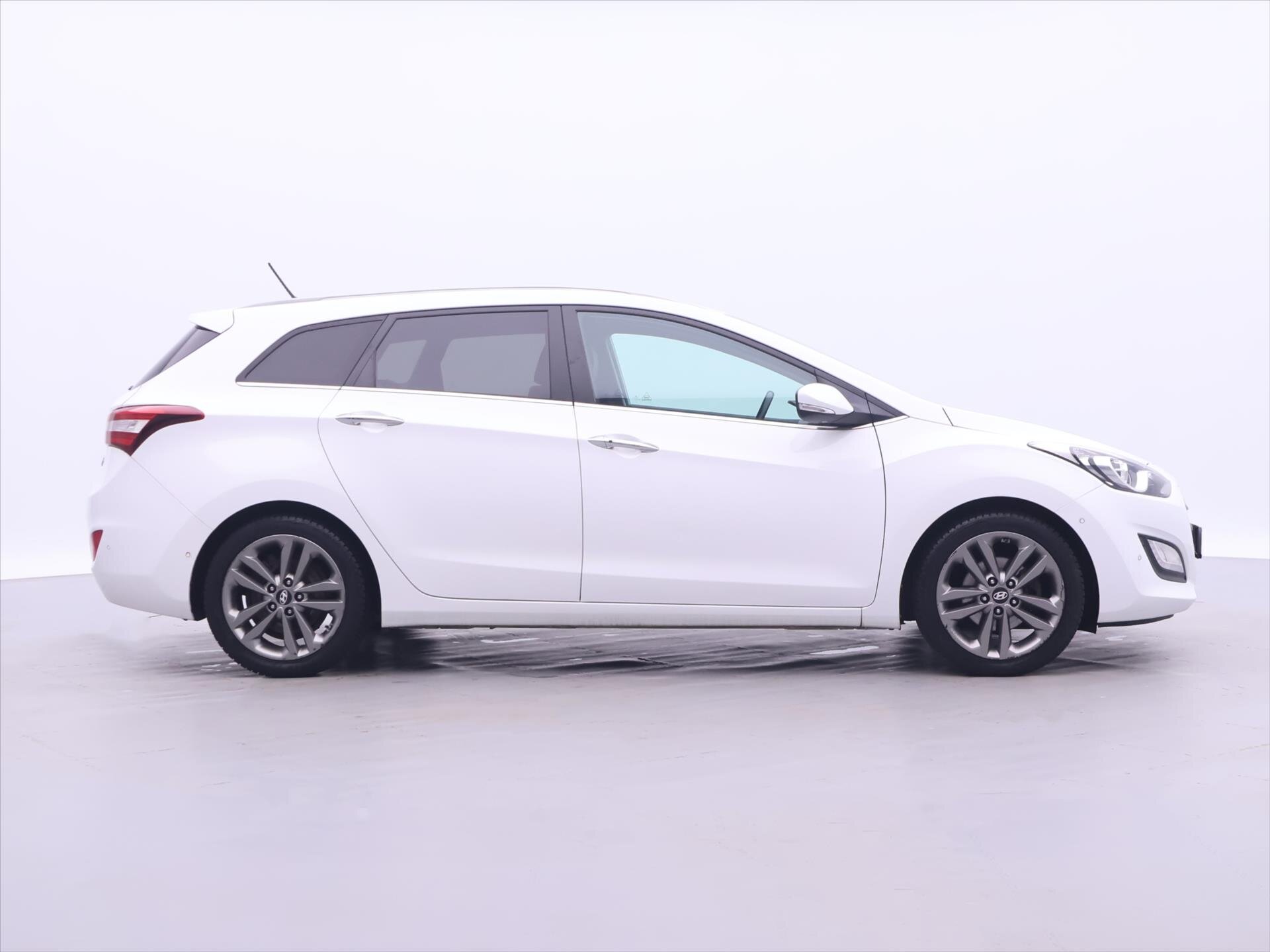 Hyundai i30 Kombi 1,6 l 99 kw