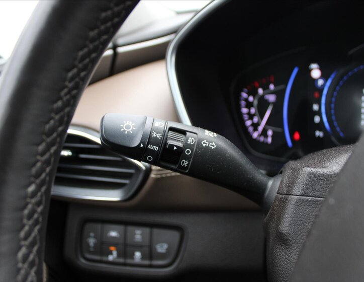 Hyundai Santa Fe SUV 2,2 l 147 kw