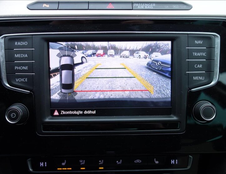 Volkswagen Passat Sedan 2,0 l 140 kw