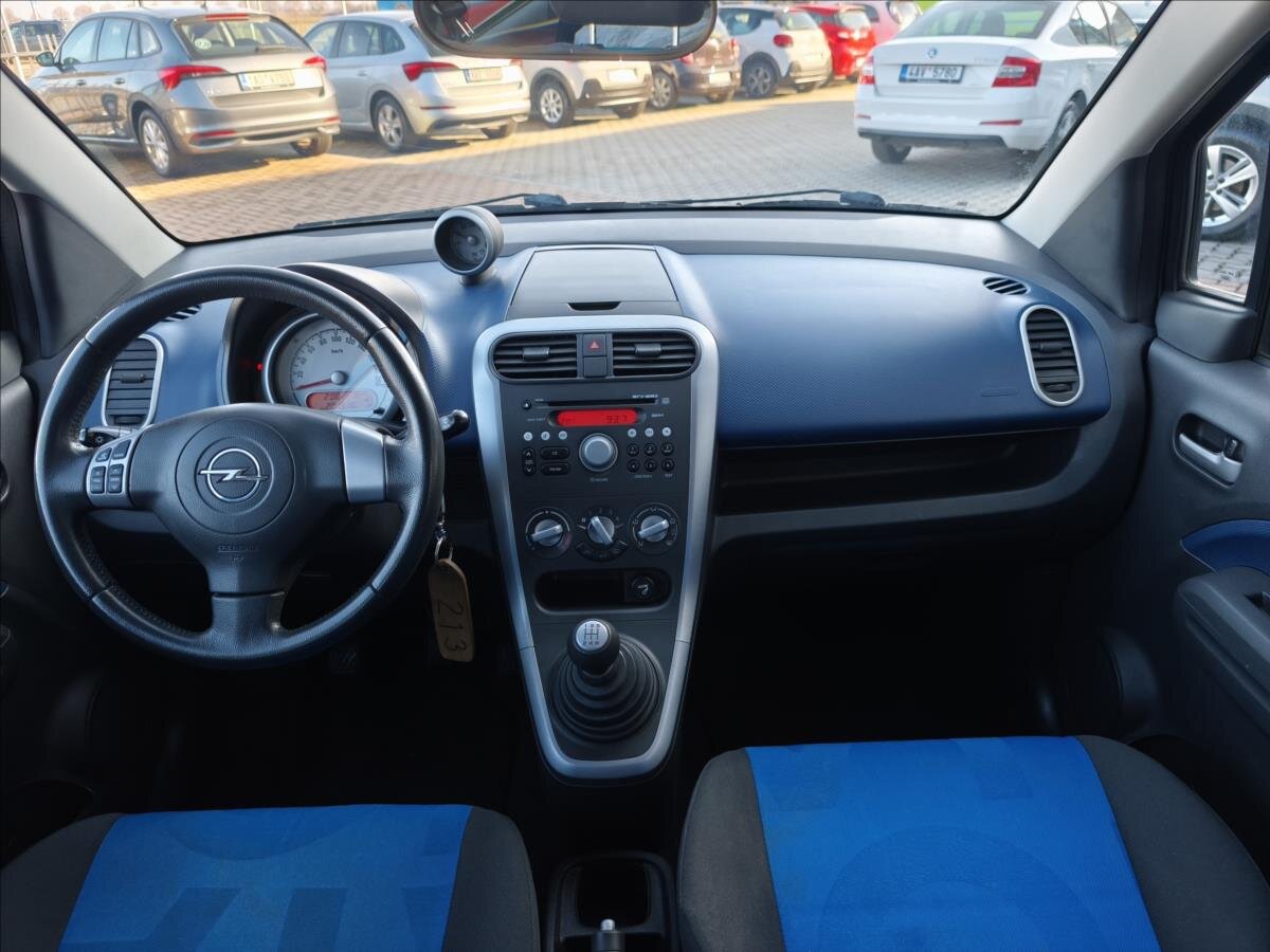 Opel Agila Hatchback 1,2 l 63 kw