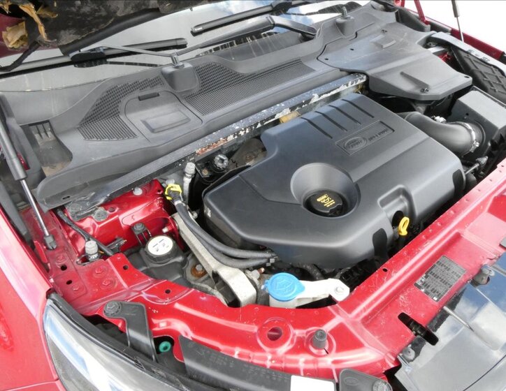 Land Rover Discovery Sport SUV / Terénní 2,0 l 110 kw