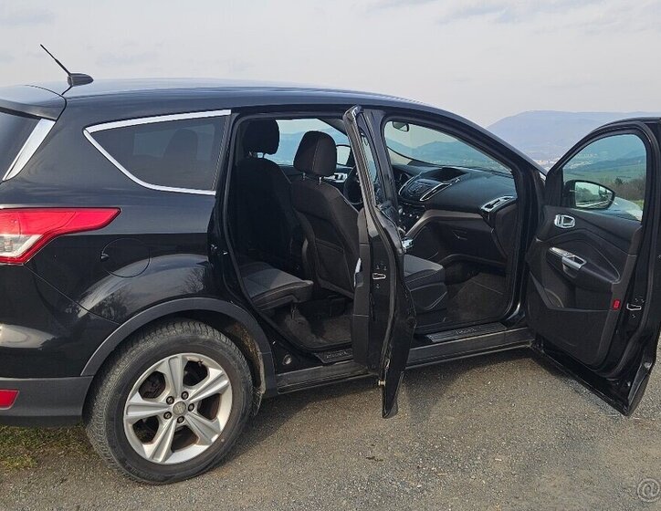 Ford Kuga SUV / Terénní 0,0 179 kw