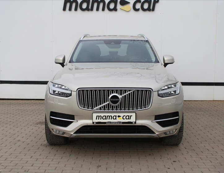 Volvo XC90 SUV 2,0 l 177 kw