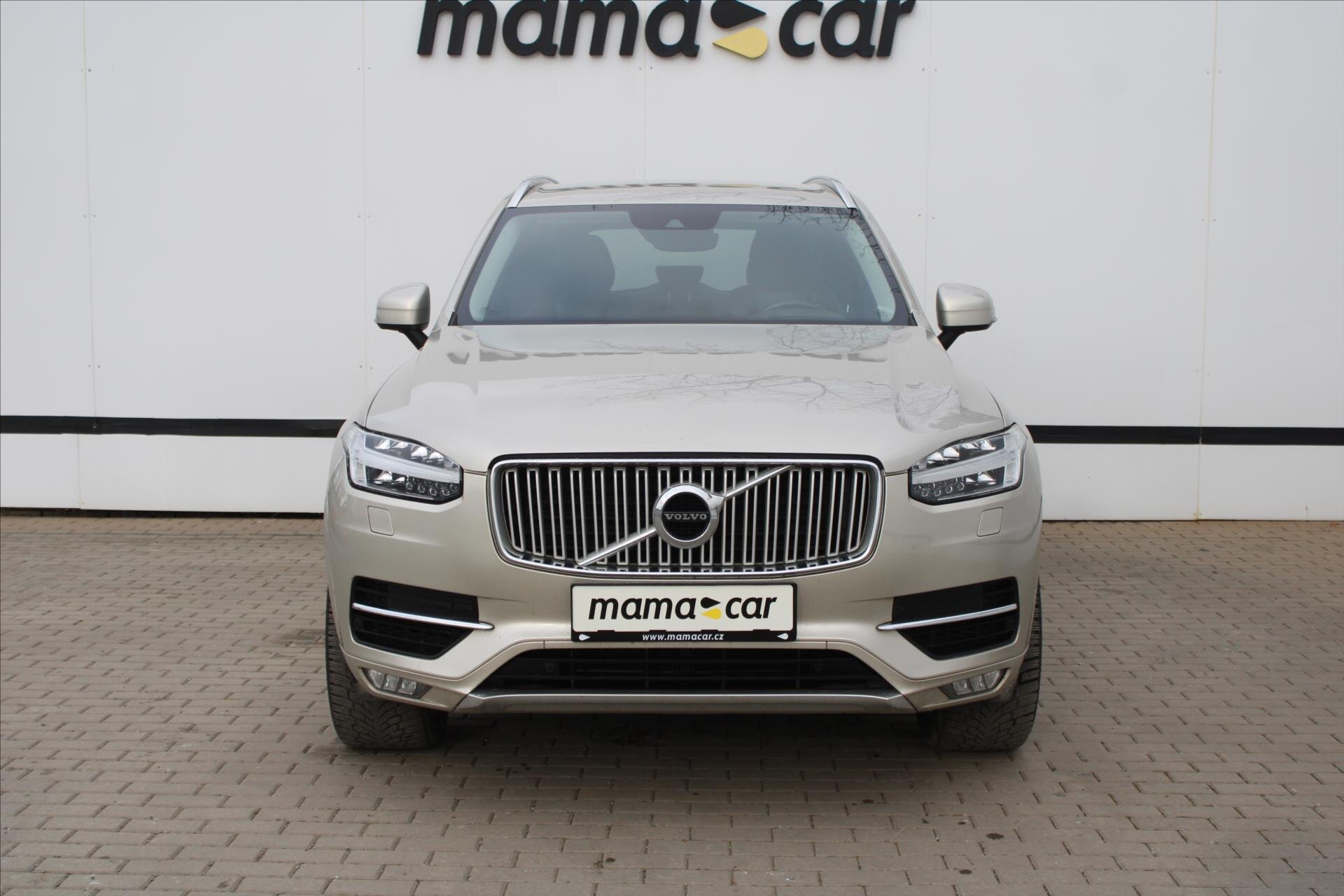 Volvo XC90 SUV 2,0 l 177 kw