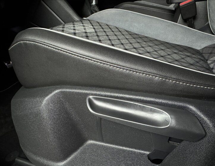 Volkswagen Tiguan Allspace SUV / Terénní 2,0 l 147 kw