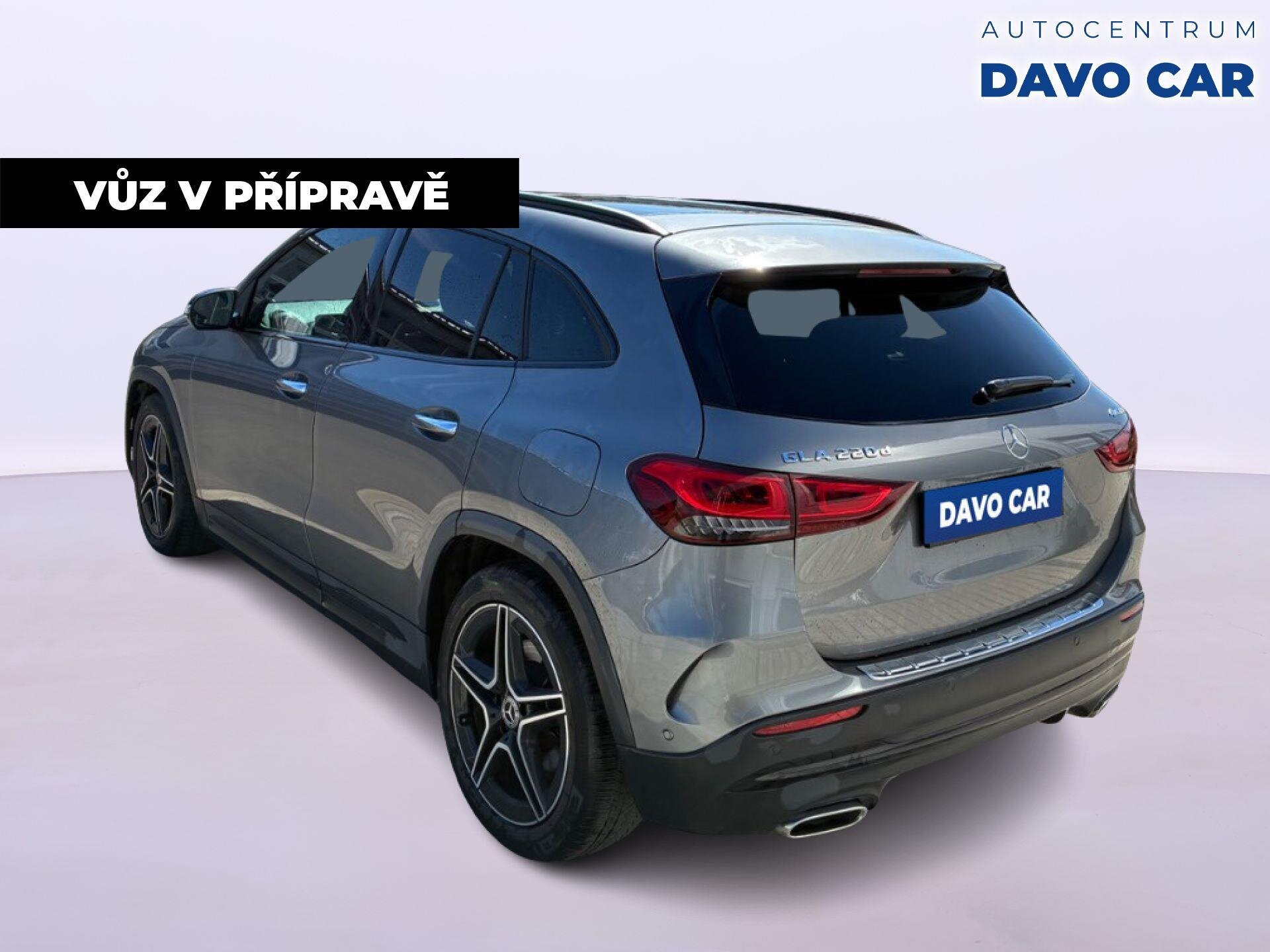 Mercedes-Benz GLA SUV / Terénní 2,0 l 140 kw