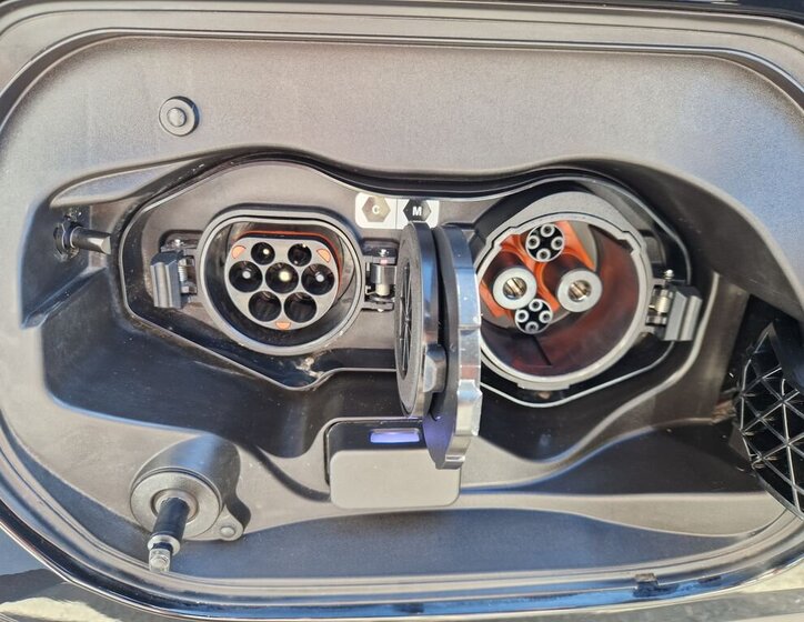 Mitsubishi Ostatní SUV / Terénní 2,4 l 138 kw